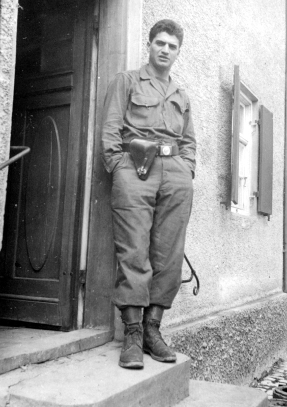 517f1240ae1220.43958114