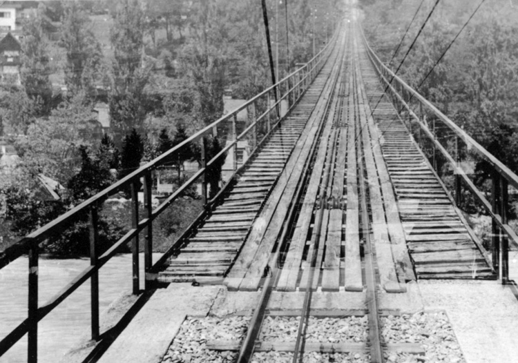 517f124ac7b6c4.44801158