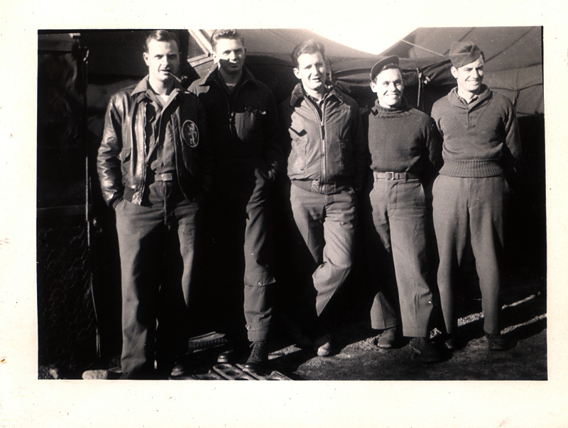 5a5fec710c8cbcrew 20of 20 20b25 20'smiling 20through'