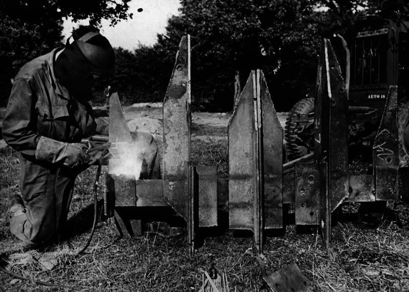 517ec0dca57b01.28014818